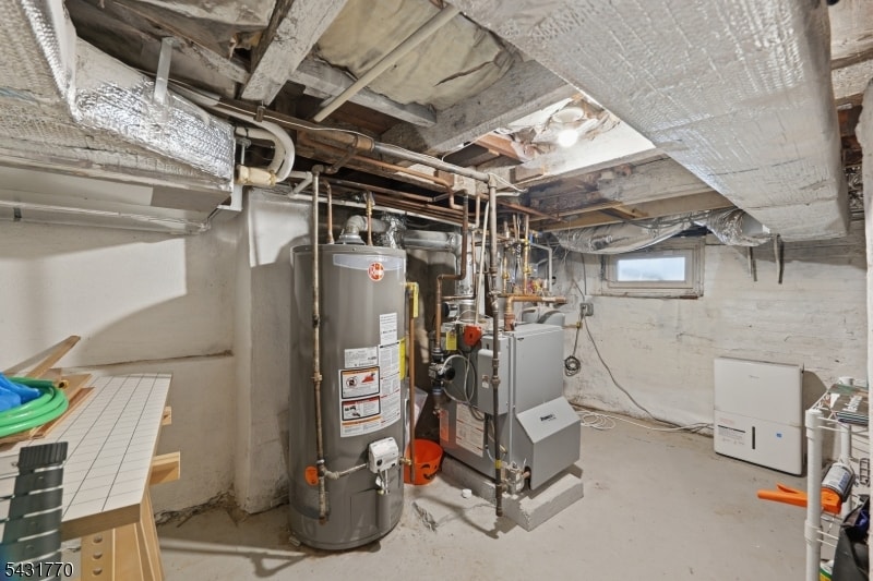 260 5th St image 28