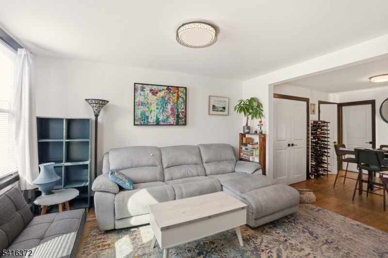 138 Broadway image 13