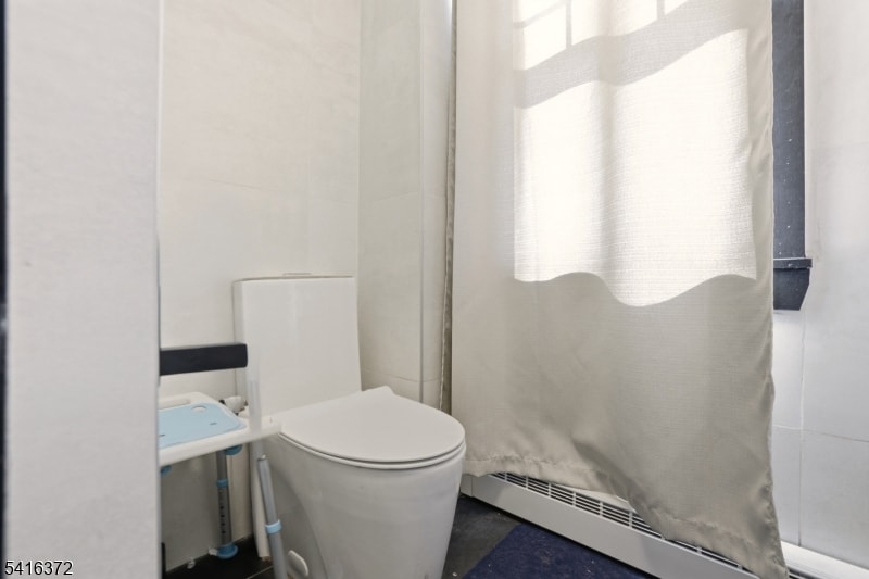 138 Broadway image 21