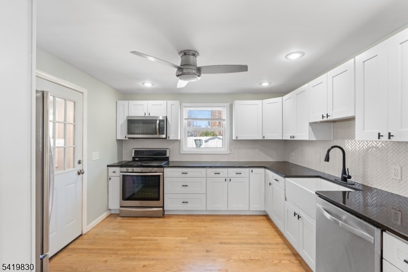117 Argyle Pl image 11