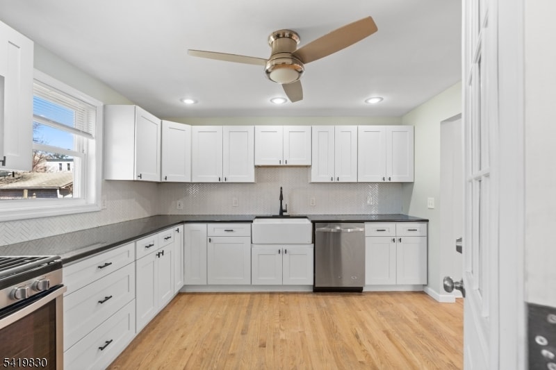 117 Argyle Pl image 12