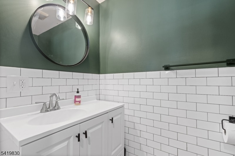 117 Argyle Pl image 13