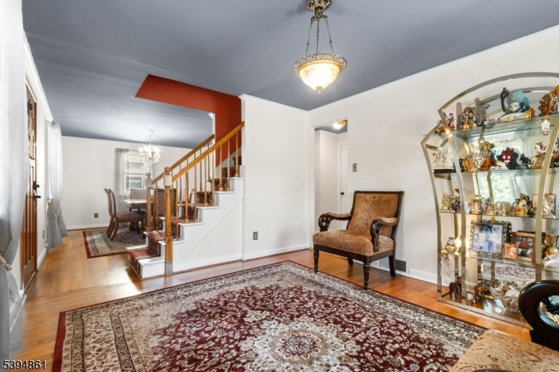 692 Passaic Ave image 8