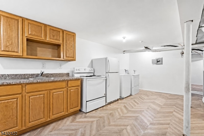 257 Woodlawn Ave image 22