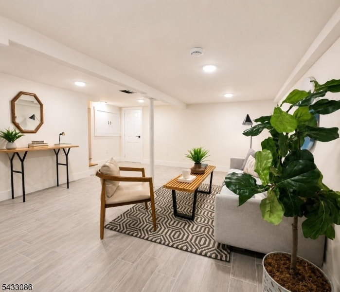 7 Pierce Ave image 13