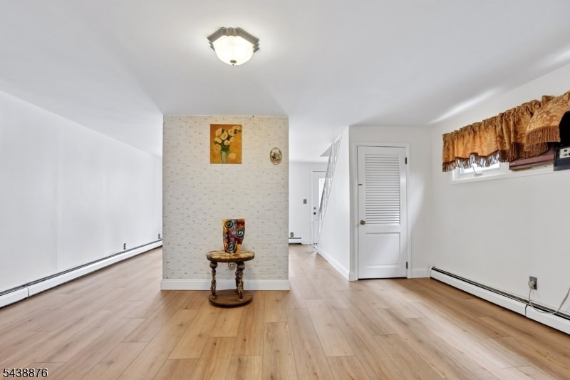 18 Patterson St image 14