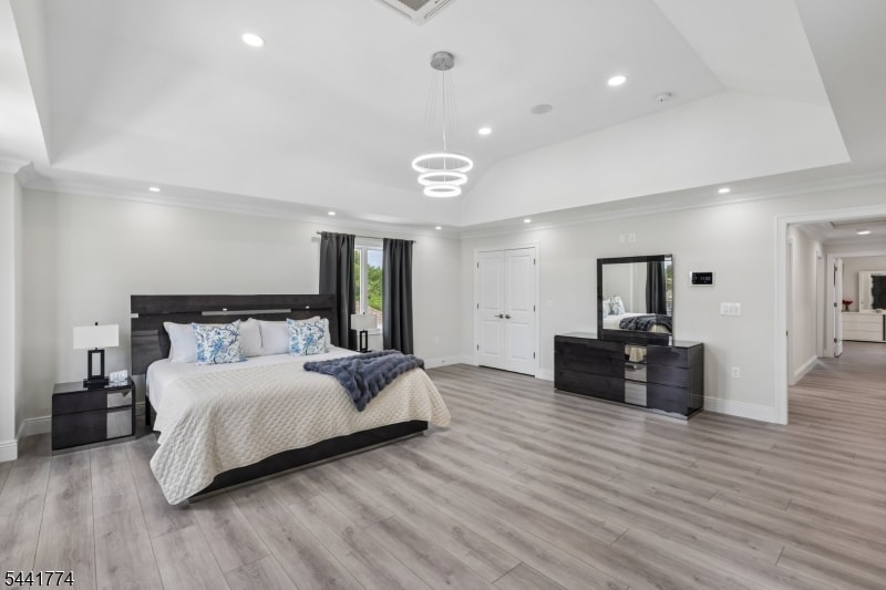 11 Linden Ave image 25