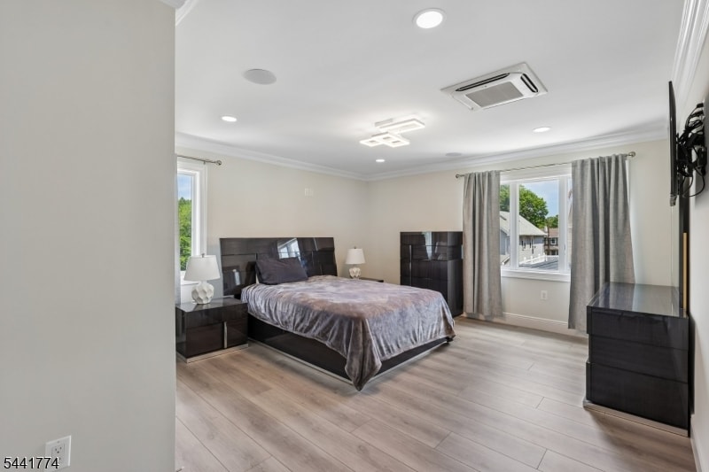 11 Linden Ave image 33