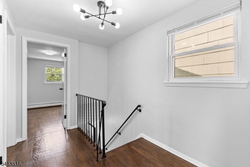 174 Terrace Ave image 14