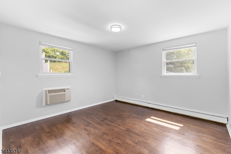 174 Terrace Ave image 22
